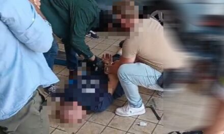 Elfogás Balatonfüreden: két fiatal arra kényszerített egy nőt, hogy idősebb férfiakkal bújjon ágyba, a fiúk cserébe kábítószert kértek – videó a cikkben