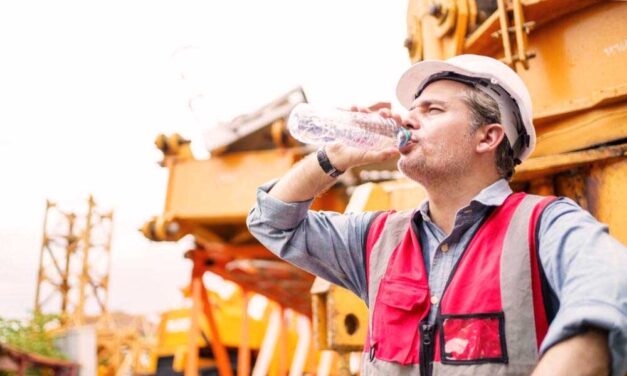 Hogyan védheted meg magad a hőségtől a munkahelyeden?