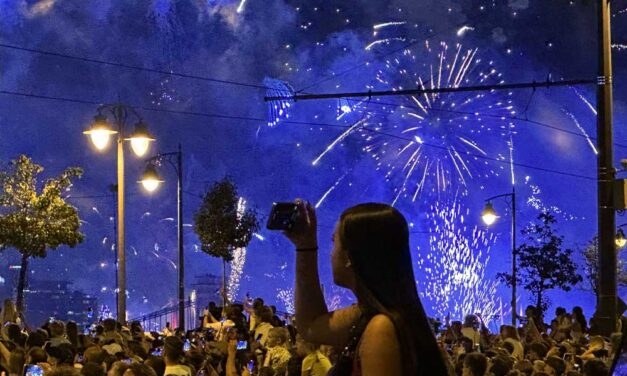 A tűzijáték közben indult be a szülés a kismamánál, egy férfi pedig életveszélyesen megsérült az ünnepi műsor alatt