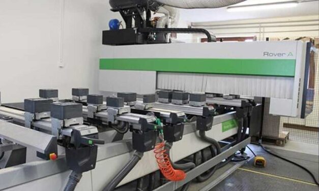 Az asztalosság újraélesztett hagyományai