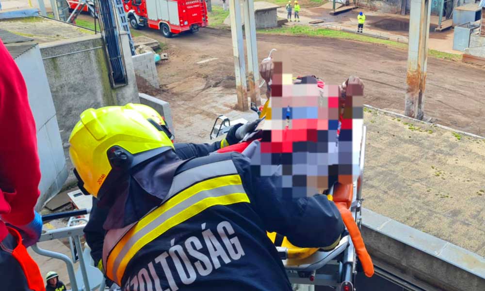 Munkahelyi baleset az ajkai erőműben: súlyosan megégett egy munkás, mentőhelikopter vitte kórházba