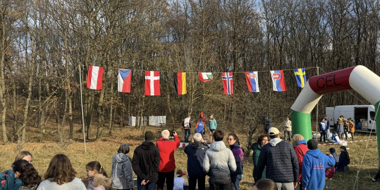 Dráma az Őszi Spartacus Kupán: lezuhant egy futó egy szikláról a Vértesben