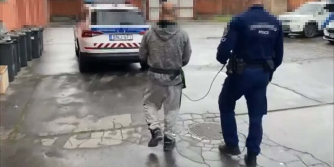 „Veled együtt fogom lemészárolni a családodat” – üzente volt élettársának a jászladányi férfi, majd gyermekei szeme láttára szurkálta halálra az asszonyt