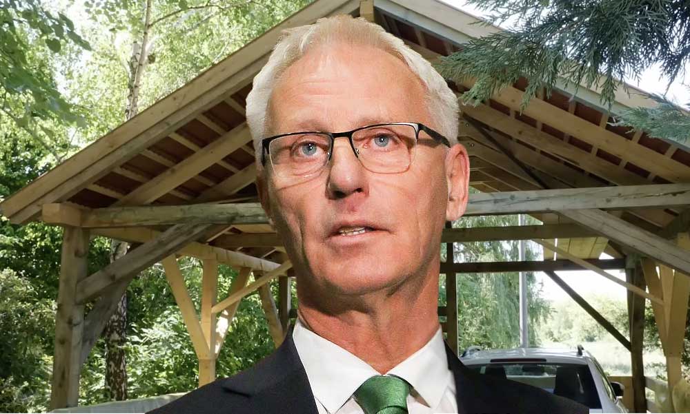 Évek óta pereskedik Soltész Miklóssal szomszédja, miután az államtitkár kizárta őt a saját telkéről: döntött a bíróság