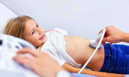 Hogyan induljunk hasi ultrahangra gyerkőccel?