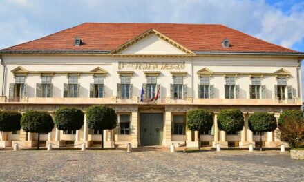 Értékes kódexeket lopott a Sándor-palotából a TEK egyik alkalmazottja, majd megpróbálta eladni