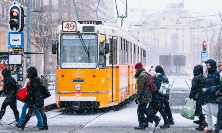 BKK: a hóhelyzet miatt több vonalon leállt a villamosközlekedés – így tudsz most közlekedni Budapesten