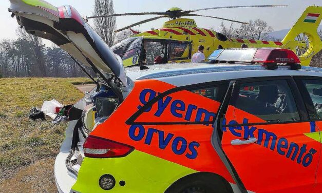 Rendőrségi eljárás indult az ablakon kiesett 3 éves kisfiú ügye miatt, a szülők évekre börtönbe kerülhetnek