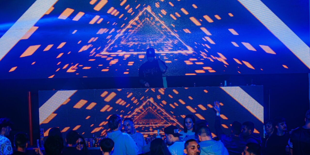 Kábítószer miatt bezárták Szeged legismertebb diszkóját, a Sing-Singet