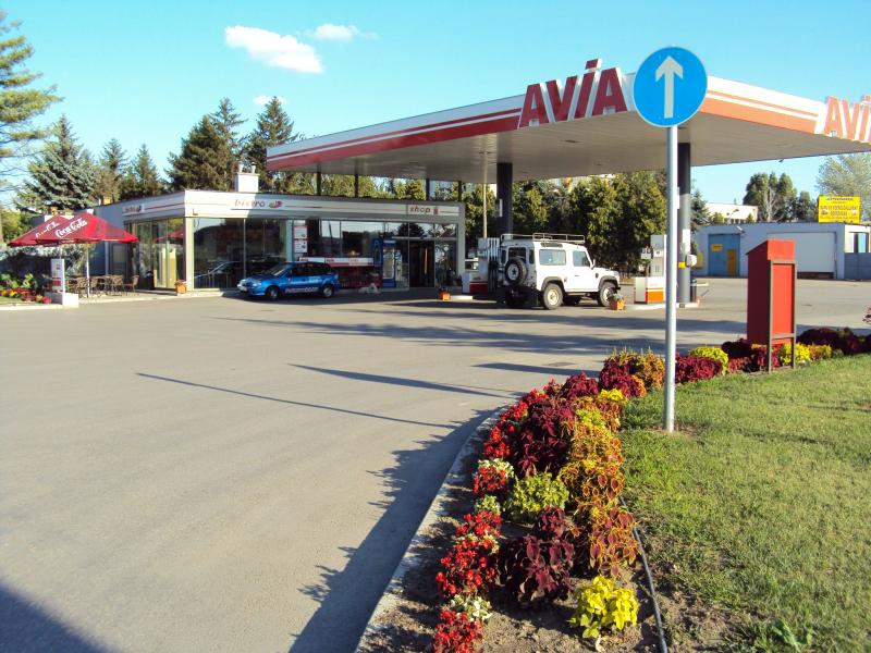 Lövöldözés a szegedi benzinkúton: elfajult a szóváltás, több lövés dördült