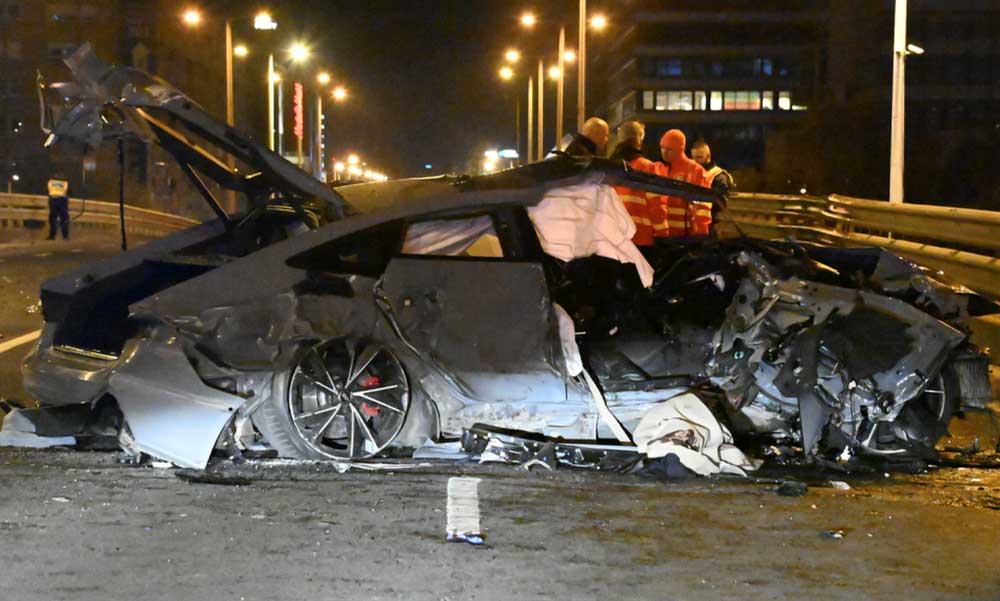 „Az elvett életeket visszaadni nem lehet” – elkoboztatná a luxusautókkal versenyzők járműveit Karácsony Gergely, miután két ember meghalt Budapesten