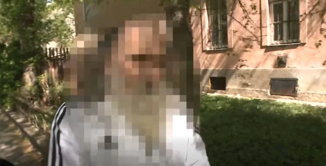 Szabadult a börtönből a bicskei gyerekotthon kisfiúkat zaklató volt igazgatója – videó a cikkben