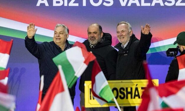 Házi őrizetbe került Bóna Zoltán volt fideszes politikus, aki munka nélkül foglalkoztatta a halászteleki polgármester édesanyját, a pénzen pedig osztozhattak