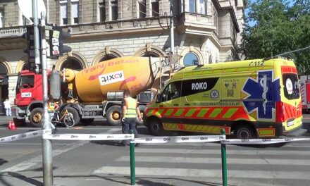 Tragédia Budapest belvárosában: észre sem vette a betonkeverő soférje, hogy maga alá gyűrte a kerékpárost, a lány azonnal meghalt