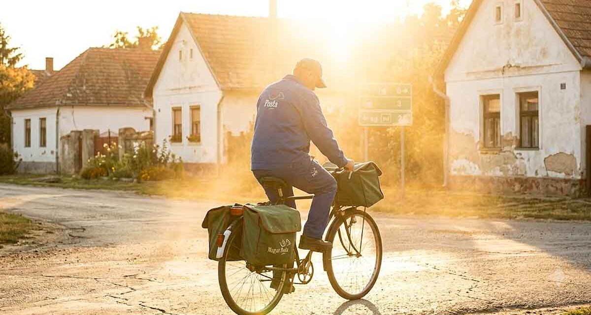 Munkavégzés közben, két postás is meghalt a kánikulában: a miniszter azonnali vizsgálatot rendelt el