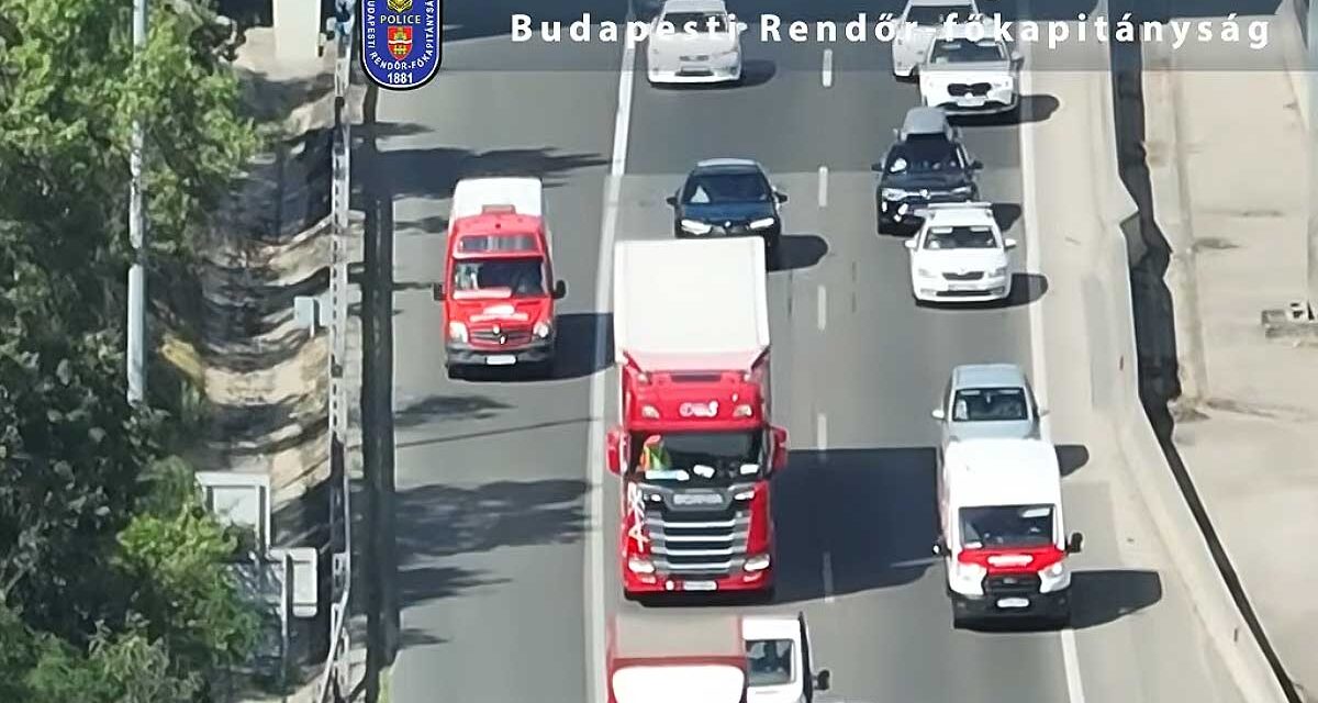 Rendőrségi razzia az M7-en: Drónokkal figyelték a leállósávban pofátlankodó autósokat, egymás után bírságolták meg őket