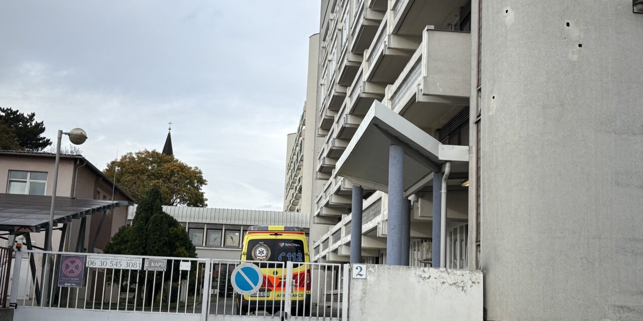 Nem fogad betegeket, mert leállt a klímaberendezés a Keszthelyi Kórház intenzív osztályán, Székesfehérváron a sürgősségi osztályon ment tönkre a hűtőberendezés
