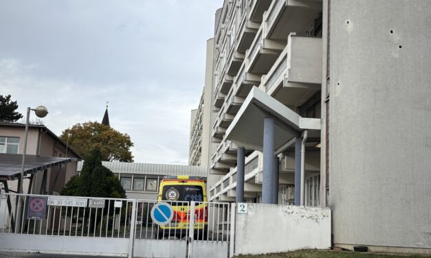 Nem fogad betegeket, mert leállt a klímaberendezés a Keszthelyi Kórház intenzív osztályán, Székesfehérváron a sürgősségi osztályon ment tönkre a hűtőberendezés