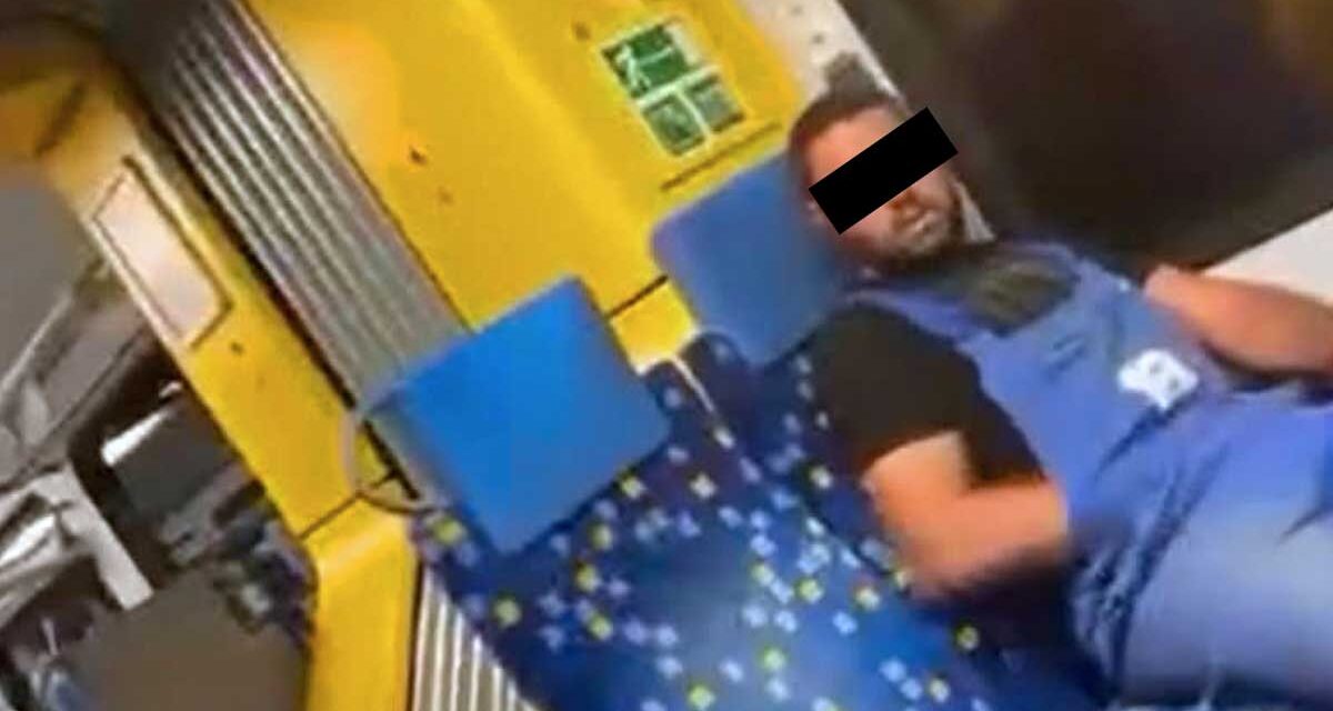 Gyomorforgató: egy kamasz előtt nyúlt magához a vonaton az ittas férfi, bíróság elé állítják