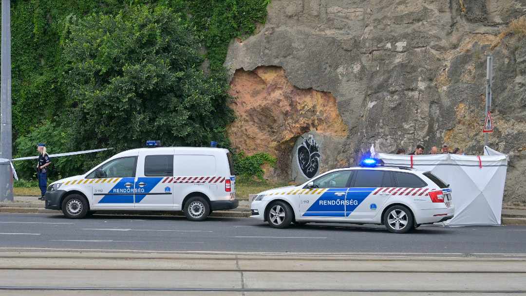 Egy halott férfit találtak Budapeasten, a Gellért-hegy lábánál, nyomoz a rendőrség