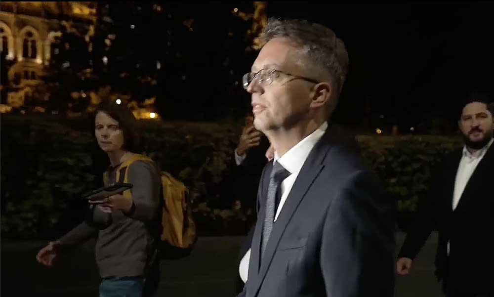 Őrizetbe vették  Hankó Balázst, az Orbán-kormány volt kulturális miniszterét – videó a cikkben